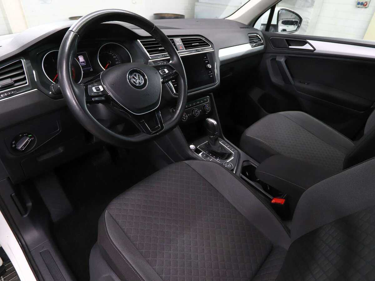 Volkswagen Tiguan с пробегом — 2018 год. Фото: #7