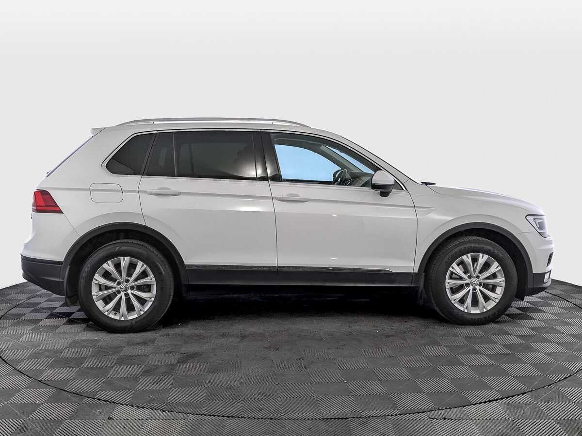 Volkswagen Tiguan с пробегом — 2017 год. Фото: #3