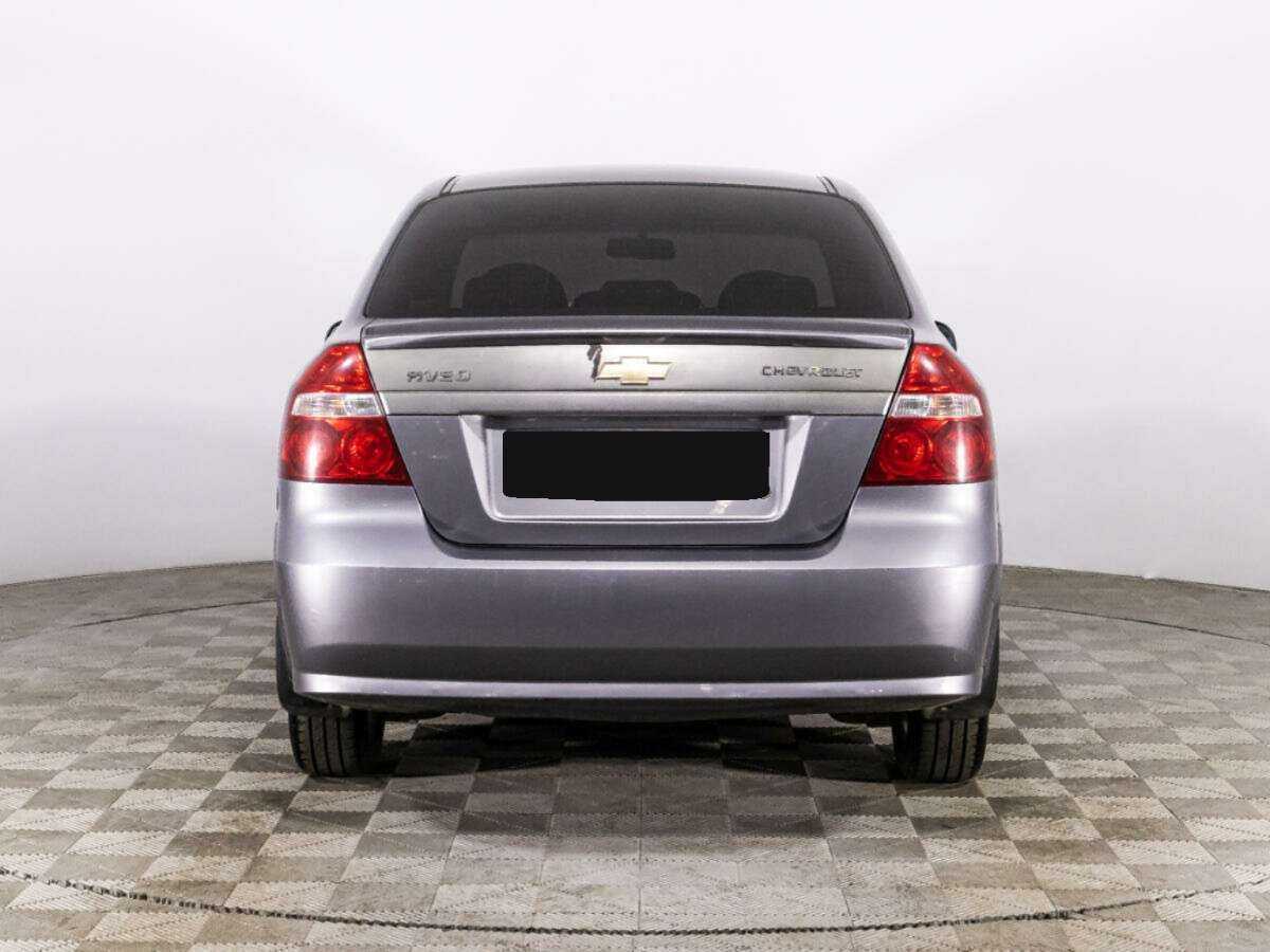 Chevrolet Aveo с пробегом — 2008 год. Фото: #5