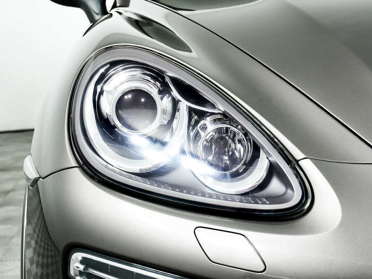 Porsche Cayenne с пробегом — 2013 год. Фото: #13
