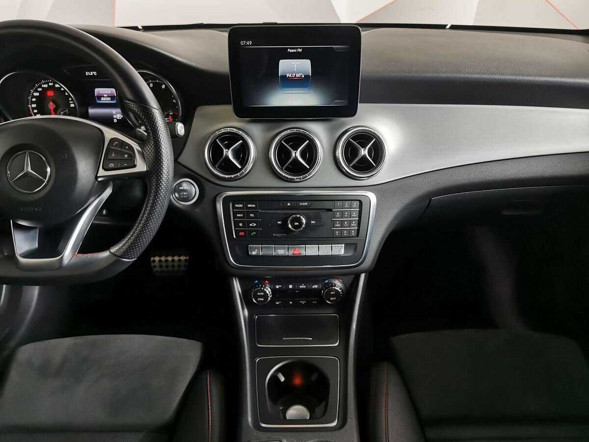 Mercedes-Benz CLA с пробегом — 2017 год. Фото: #10