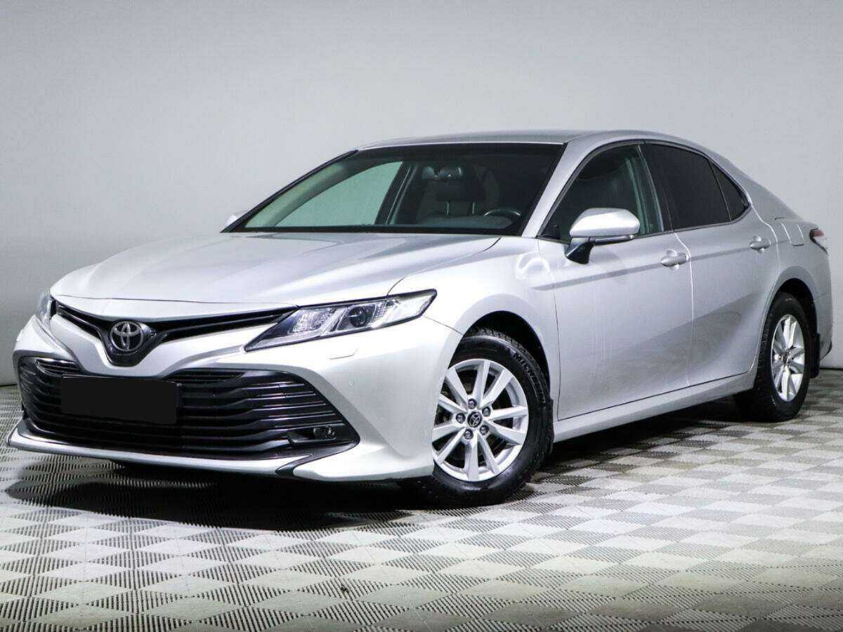Toyota Camry с пробегом — 2020 год. Посмотреть фото