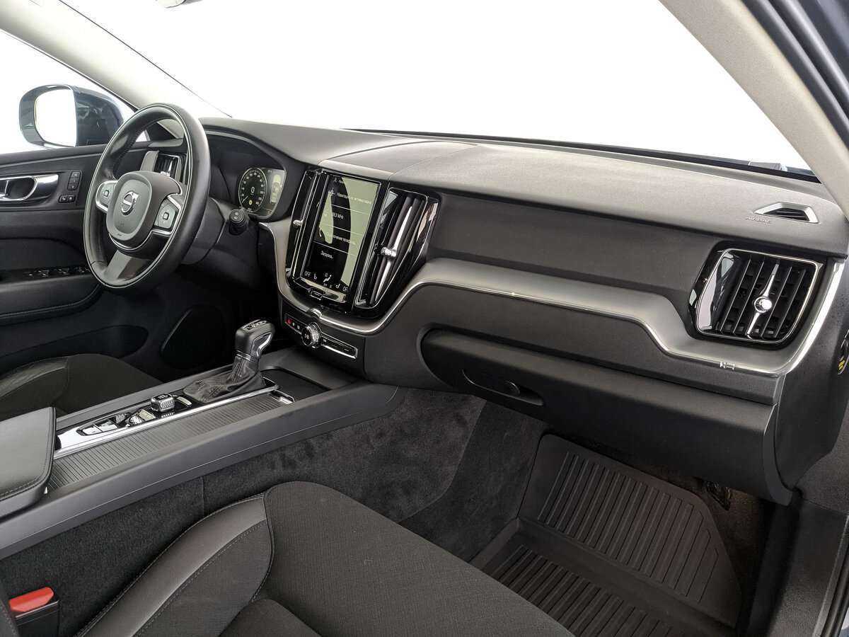 Volvo XC60 с пробегом — 2021 год. Фото: #8