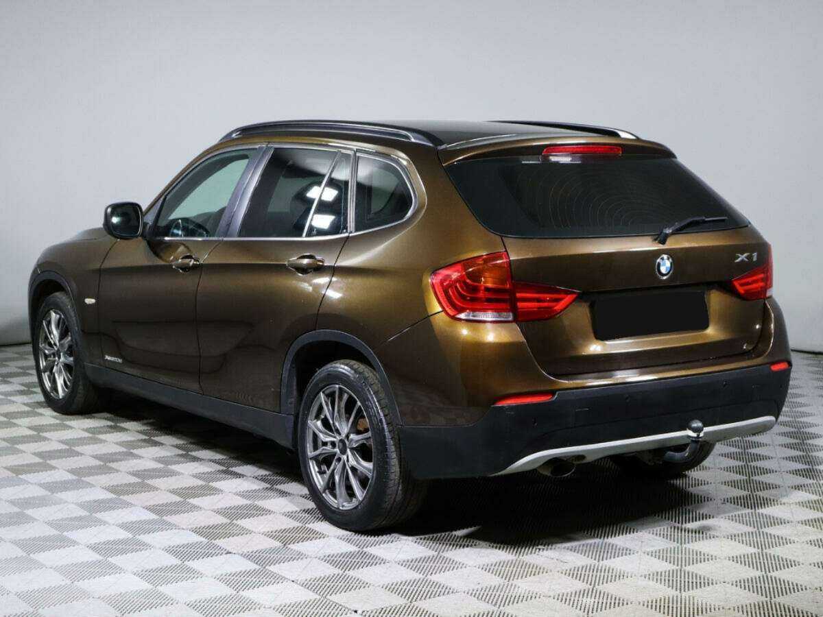 BMW X1 с пробегом — 2012 год. Фото: #6