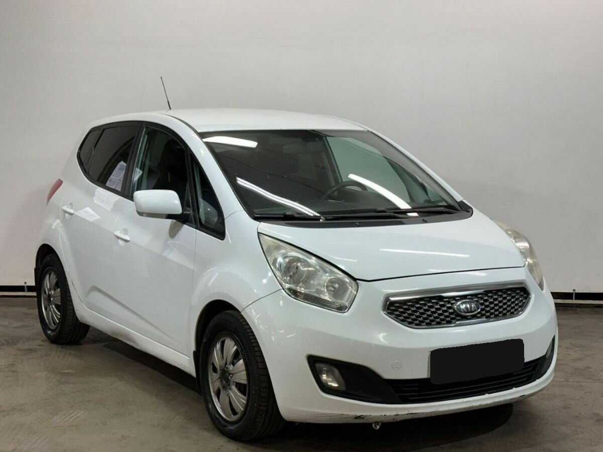 Kia Venga с пробегом — 2011 год. Фото: #2