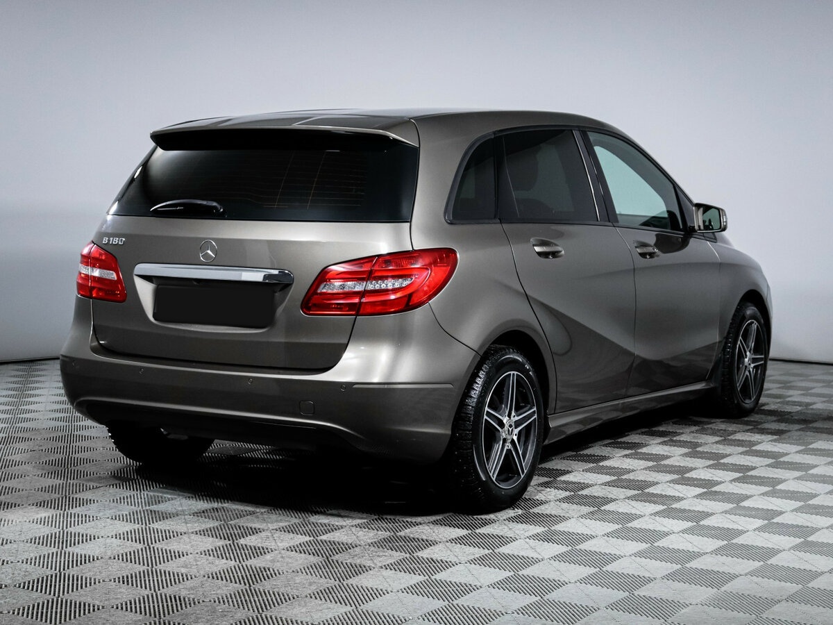 Mercedes-Benz B-Класс с пробегом — 2013 год. Фото: #3