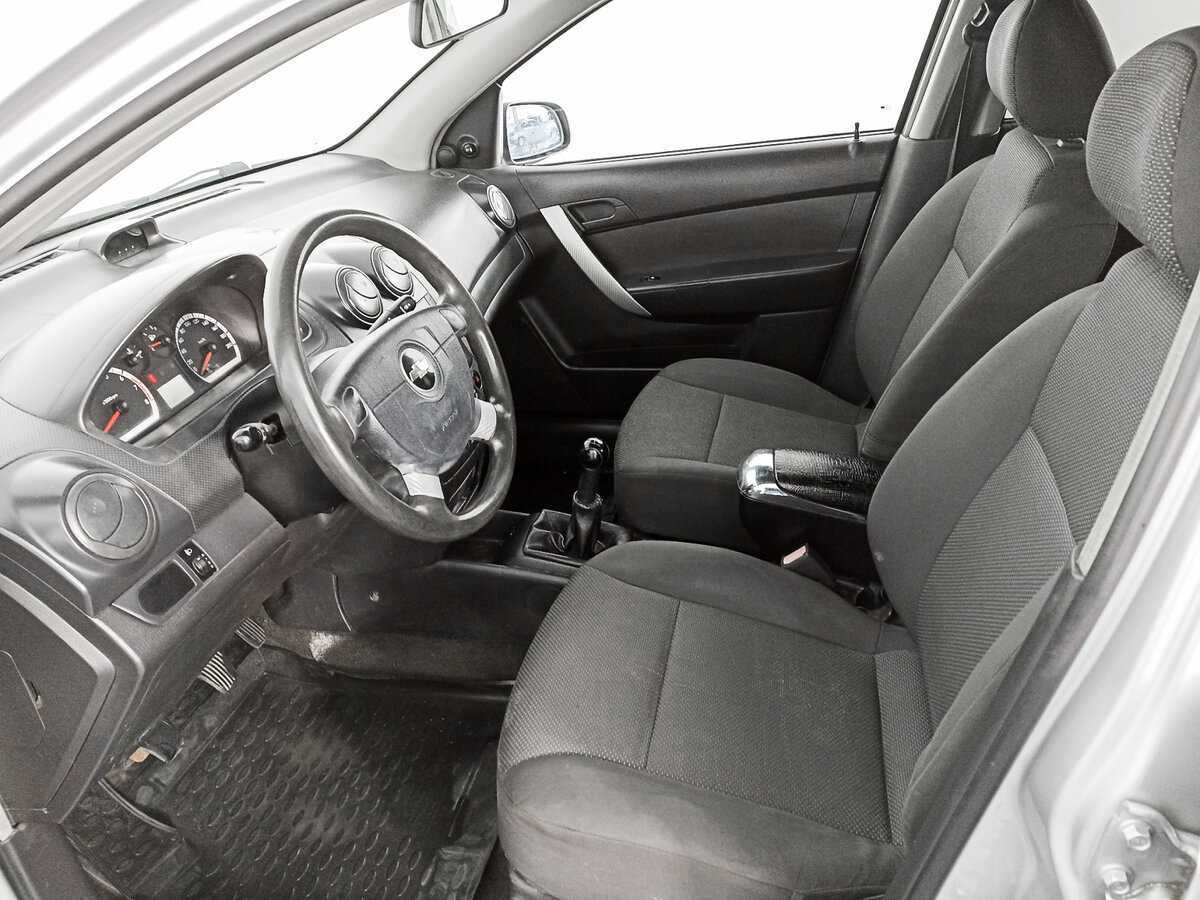 Chevrolet Aveo с пробегом — 2008 год. Фото: #13