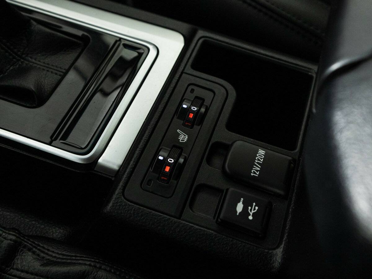 Toyota Land Cruiser Prado с пробегом — 2019 год. Фото: #20