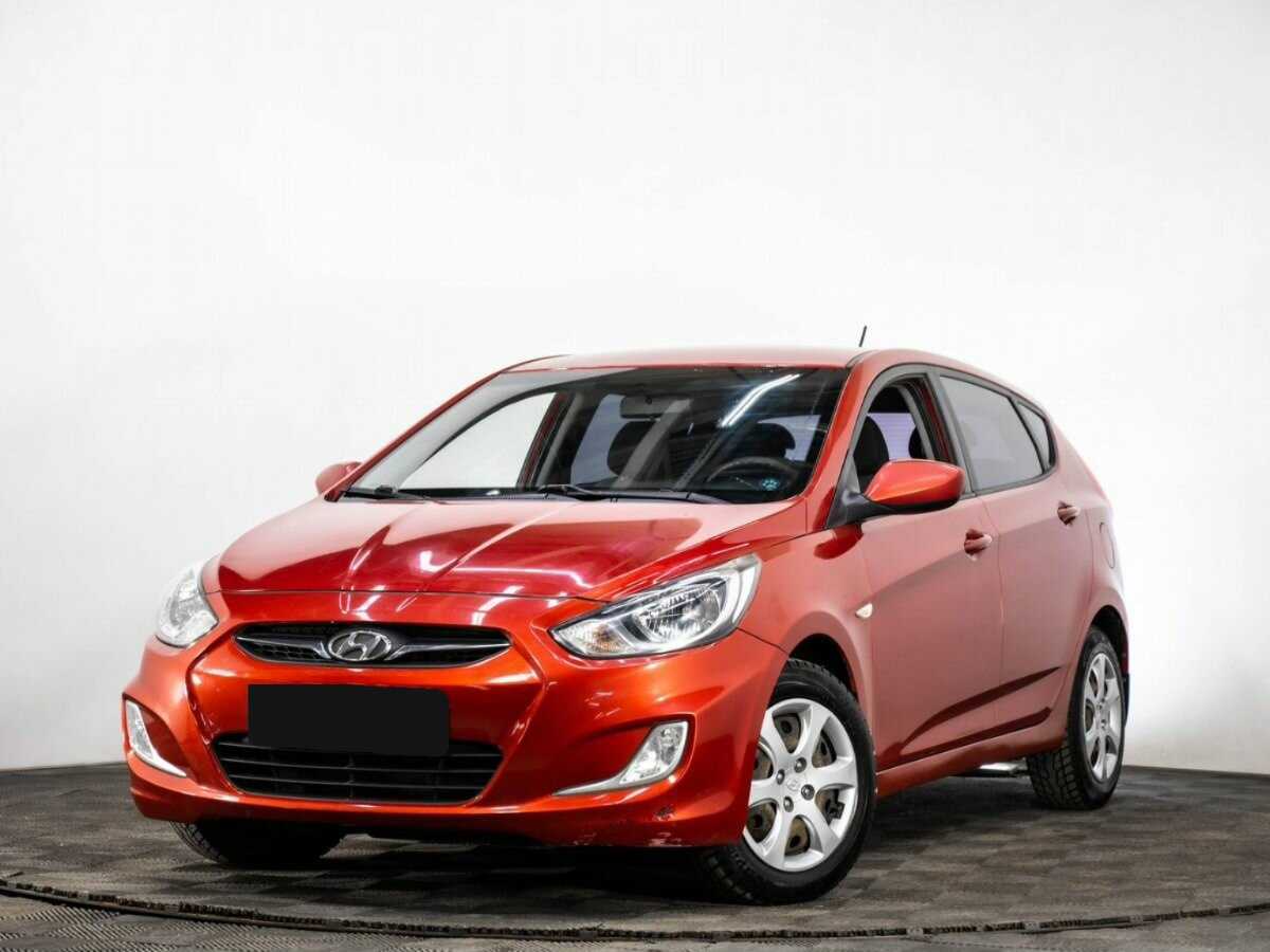 Hyundai Solaris с пробегом — 2011 год. Посмотреть фото