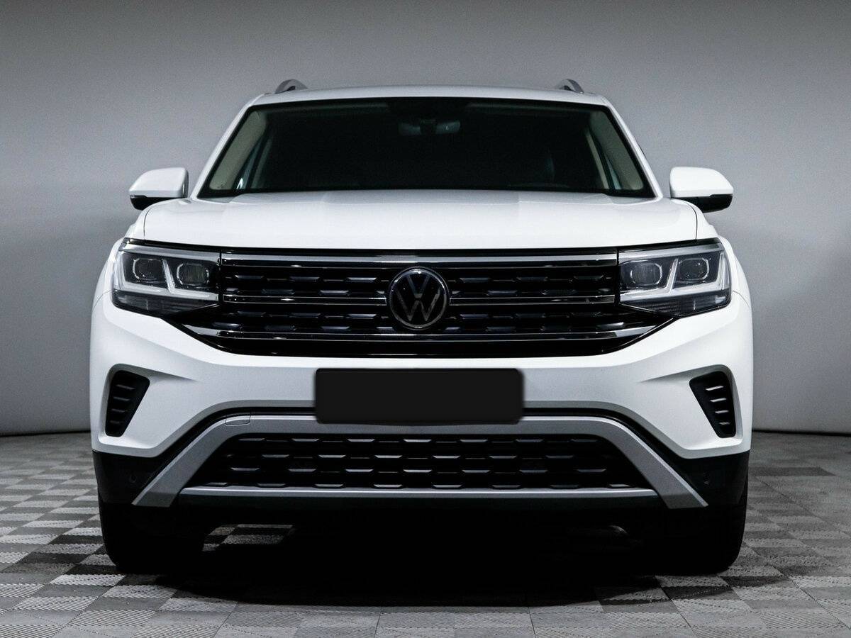 Volkswagen Teramont с пробегом — 2021 год. Фото: #1