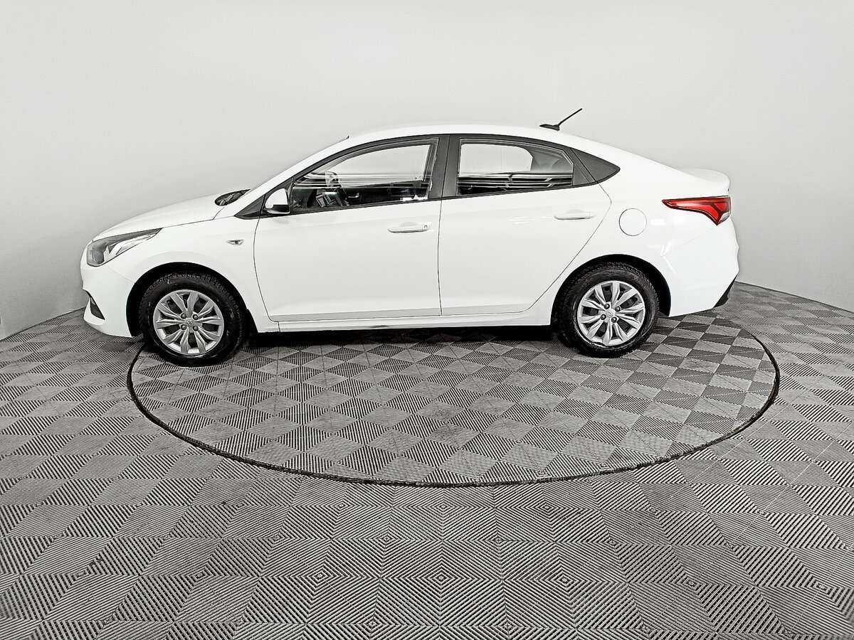Hyundai Solaris с пробегом — 2019 год. Фото: #7