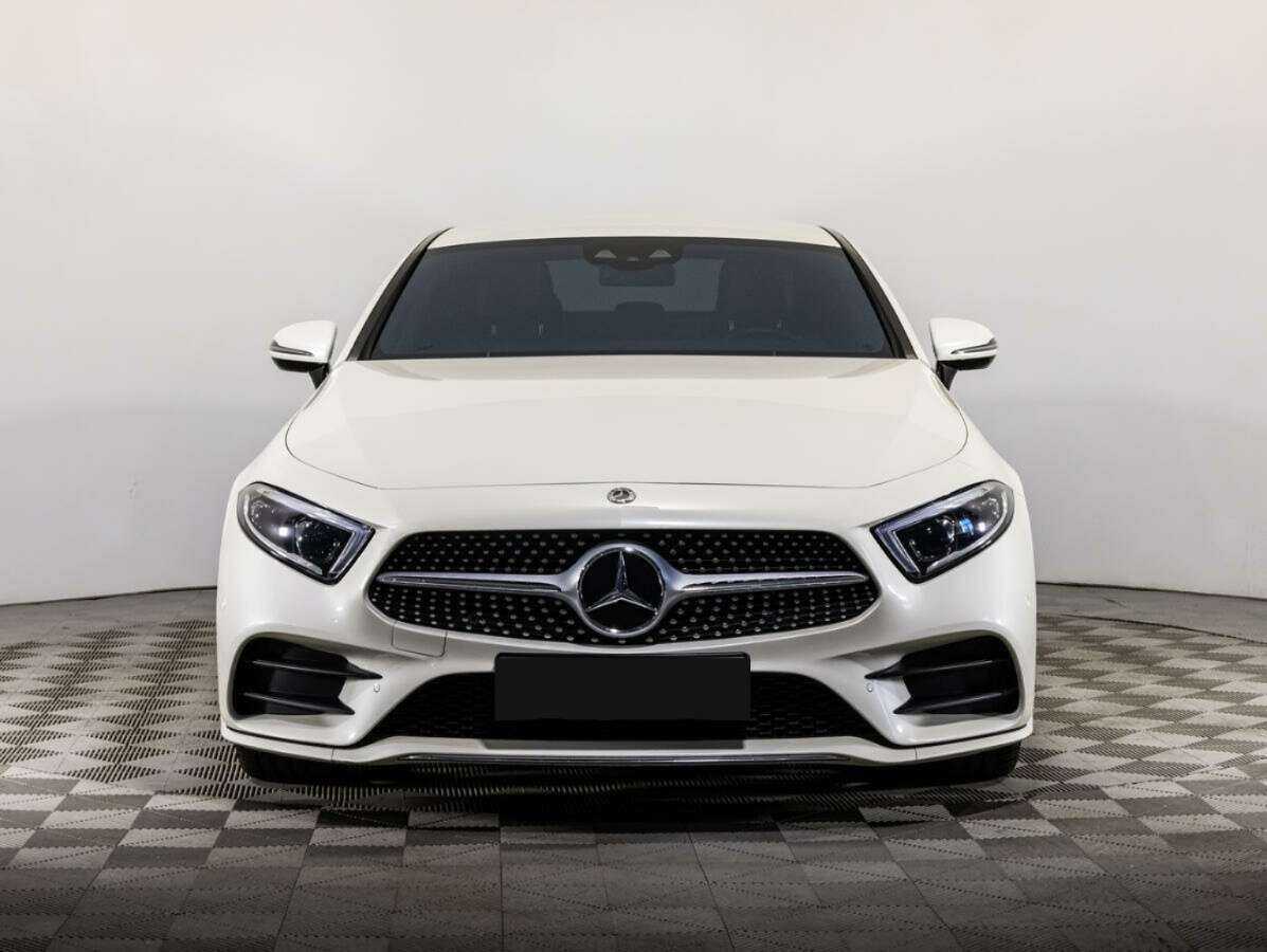 Mercedes-Benz CLS с пробегом — 2018 год. Фото: #1
