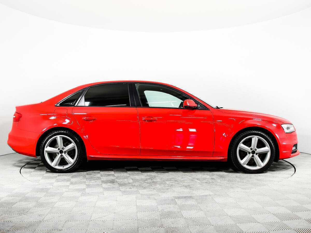 Audi A4 с пробегом — 2015 год. Фото: #3