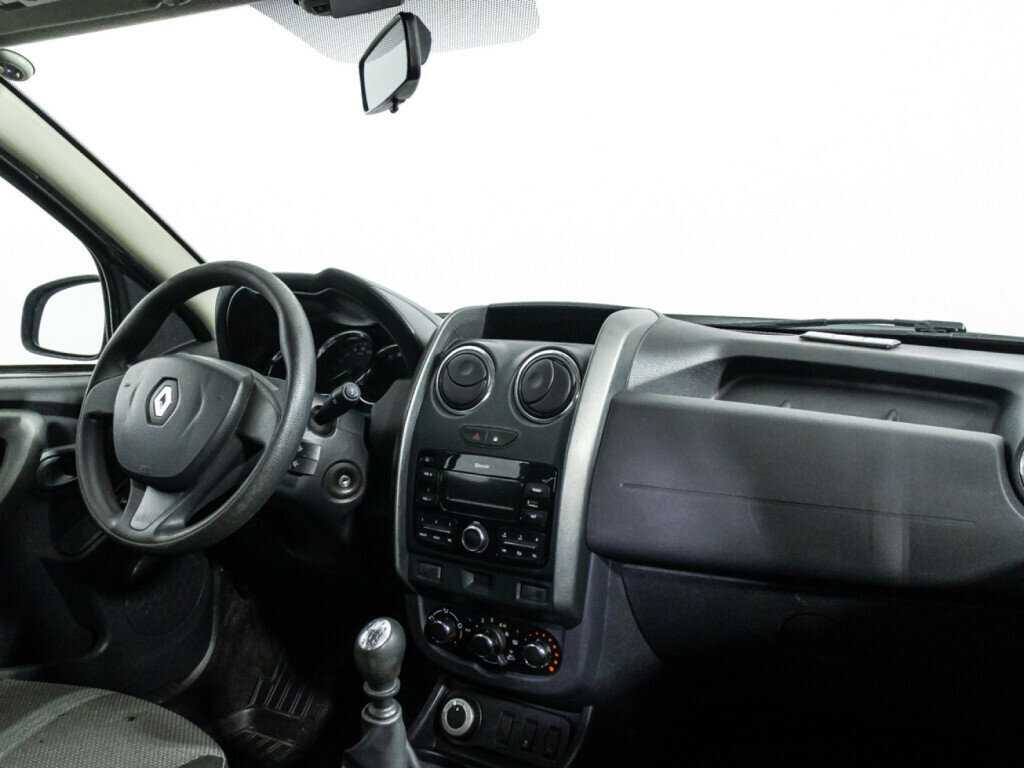 Renault Duster с пробегом — 2017 год. Фото: #5