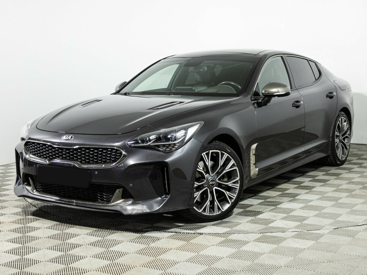Kia Stinger с пробегом — 2018 год. Фото: #0