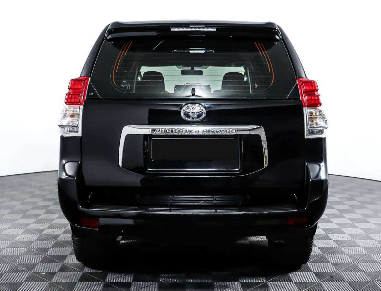 Toyota Land Cruiser Prado с пробегом — 2012 год. Фото: #5