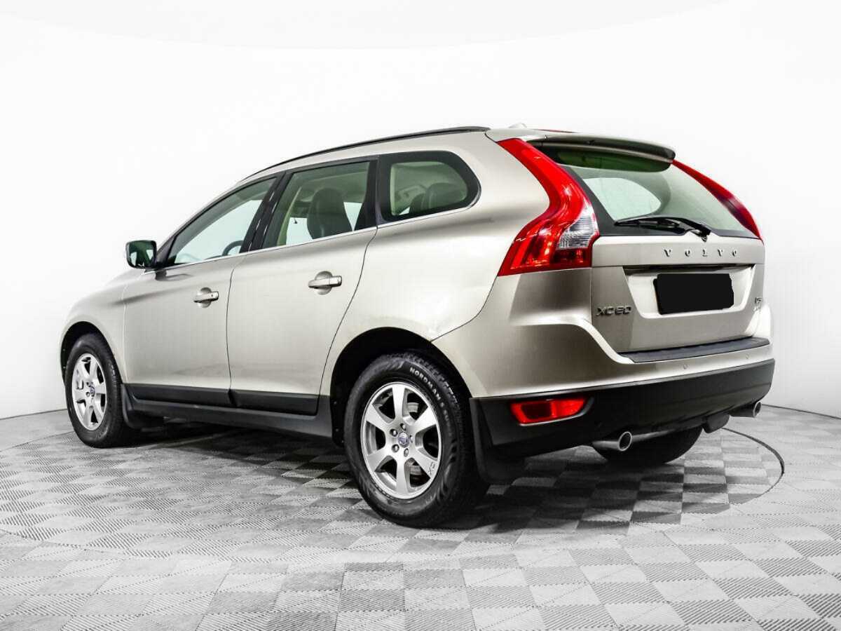 Volvo XC60 с пробегом — 2011 год. Фото: #6