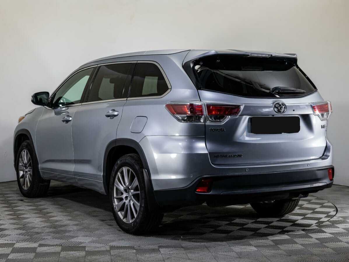 Toyota Highlander с пробегом — 2013 год. Фото: #6