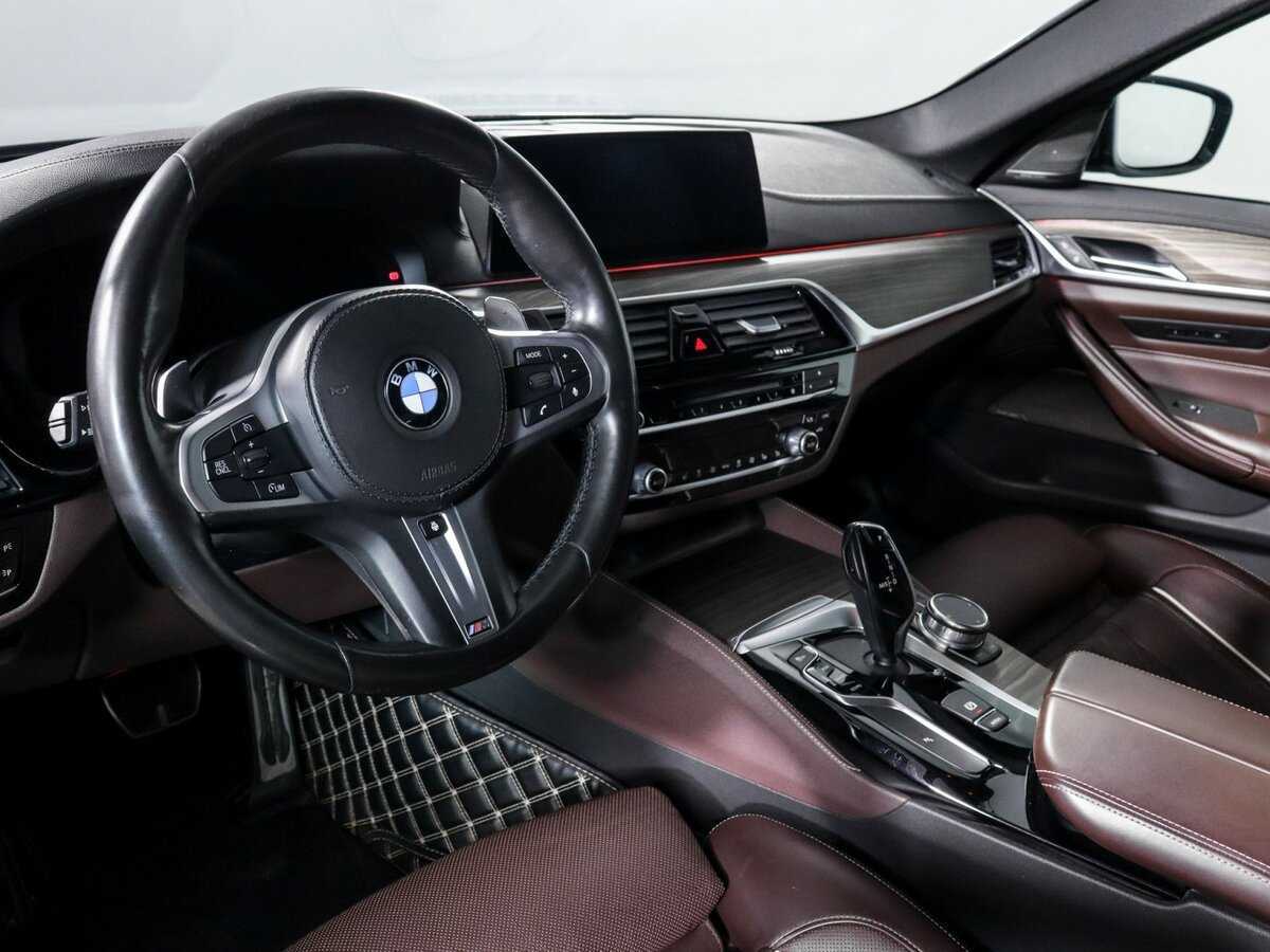 BMW 5 серии с пробегом — 2018 год. Фото: #13