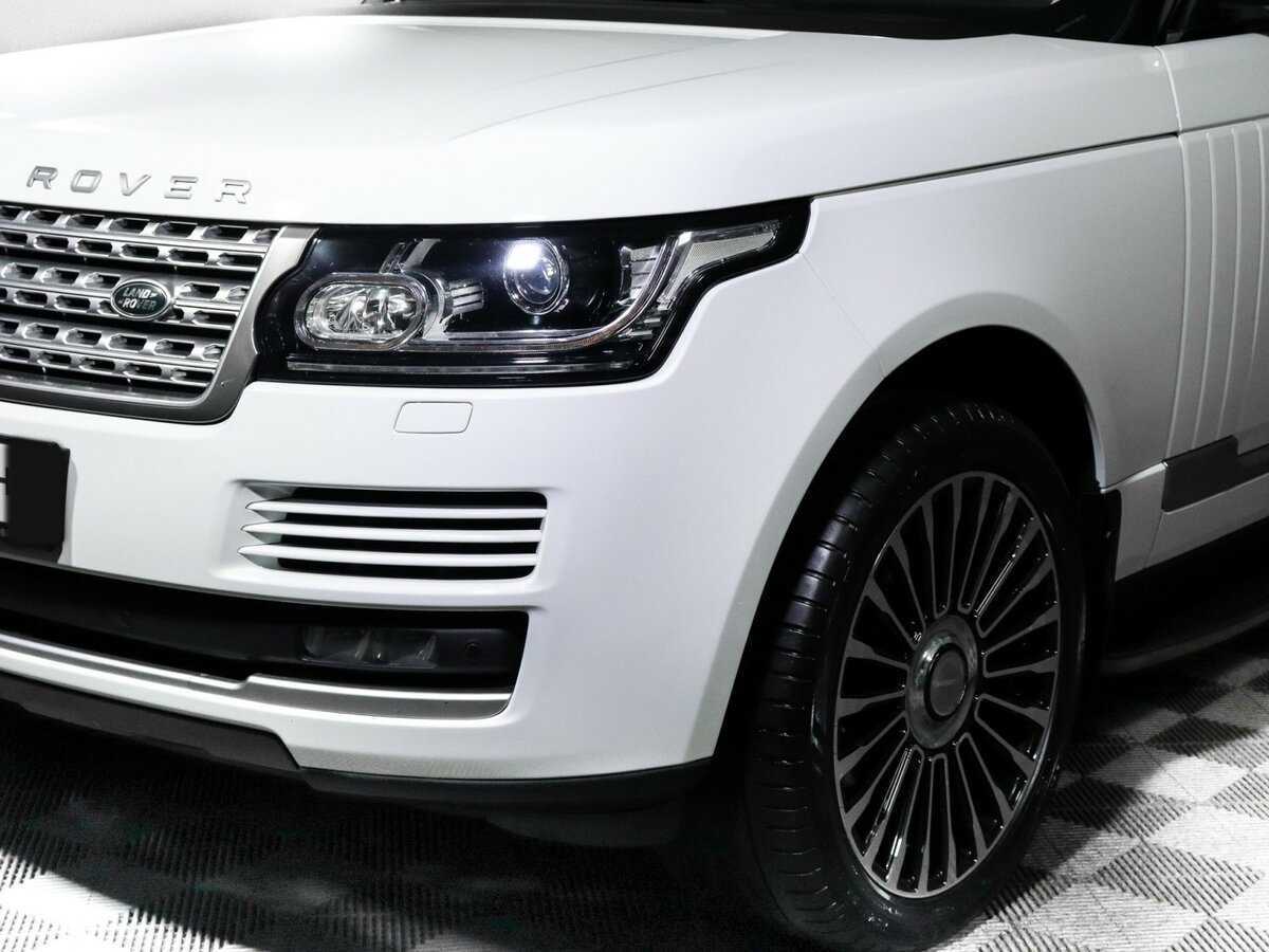 Land Rover Range Rover с пробегом — 2017 год. Фото: #13