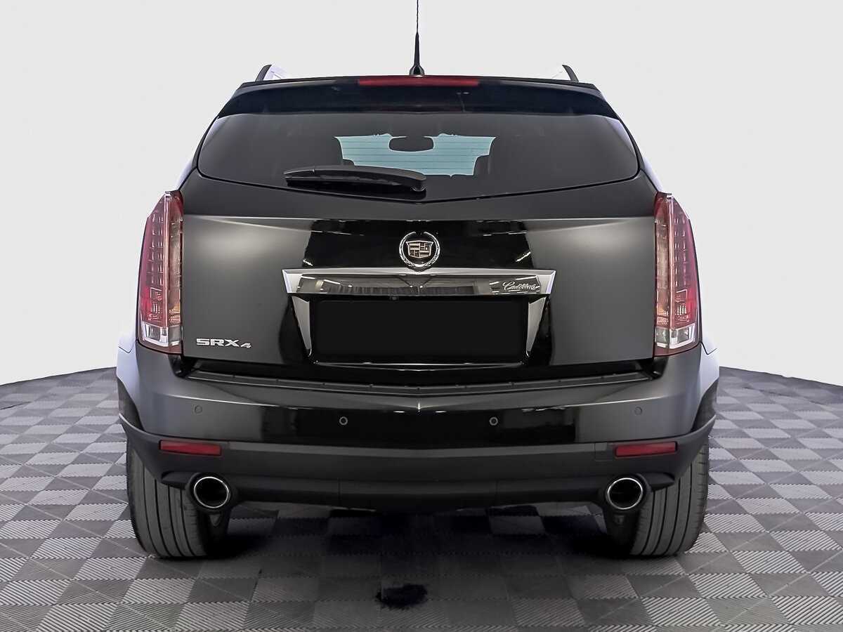 Cadillac SRX с пробегом — 2015 год. Фото: #5