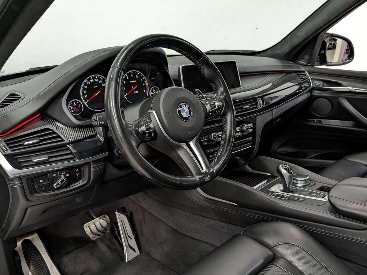 BMW X5 M с пробегом — 2016 год. Фото: #10