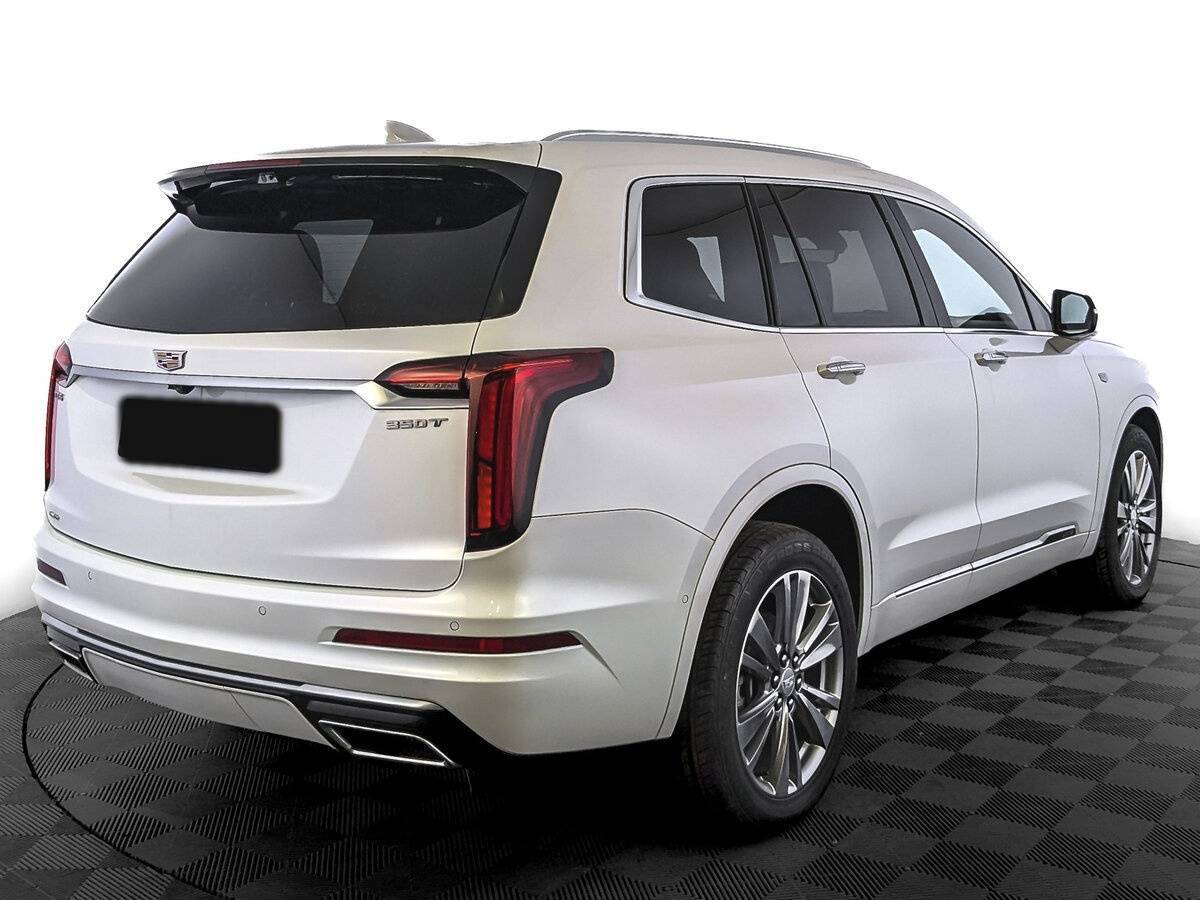 Cadillac XT6 с пробегом — 2023 год. Фото: #1