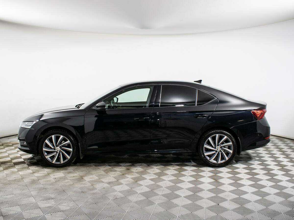 Skoda Octavia с пробегом — 2021 год. Фото: #6