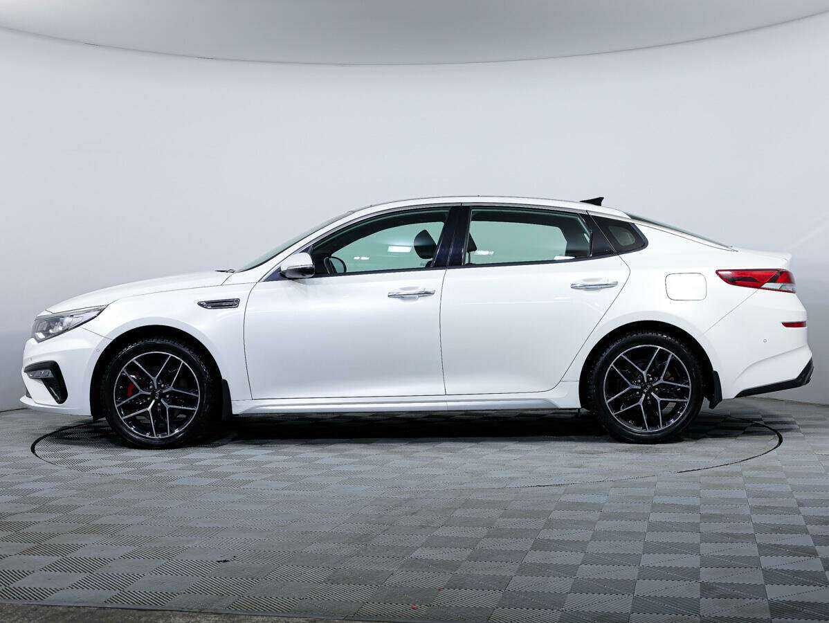 Kia Optima с пробегом — 2018 год. Фото: #6