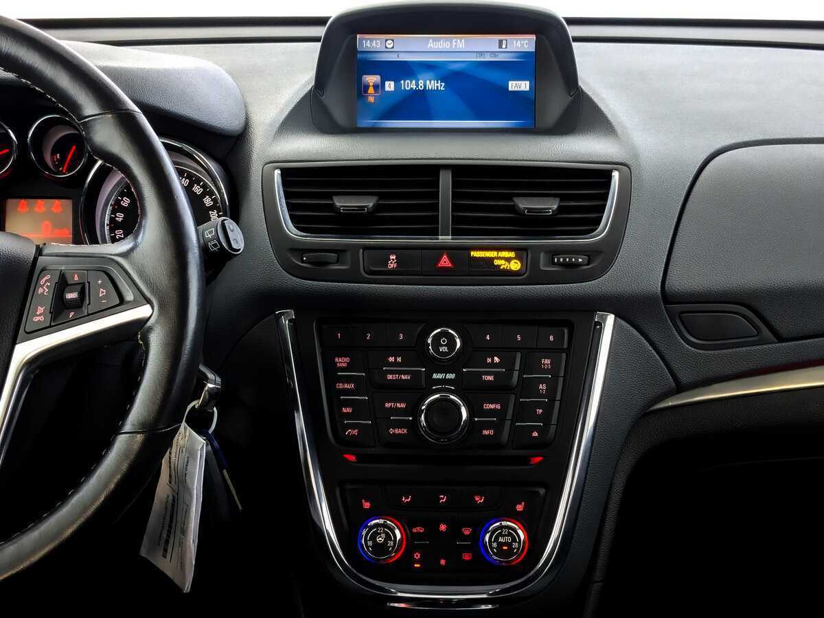 Opel Mokka с пробегом — 2013 год. Фото: #14