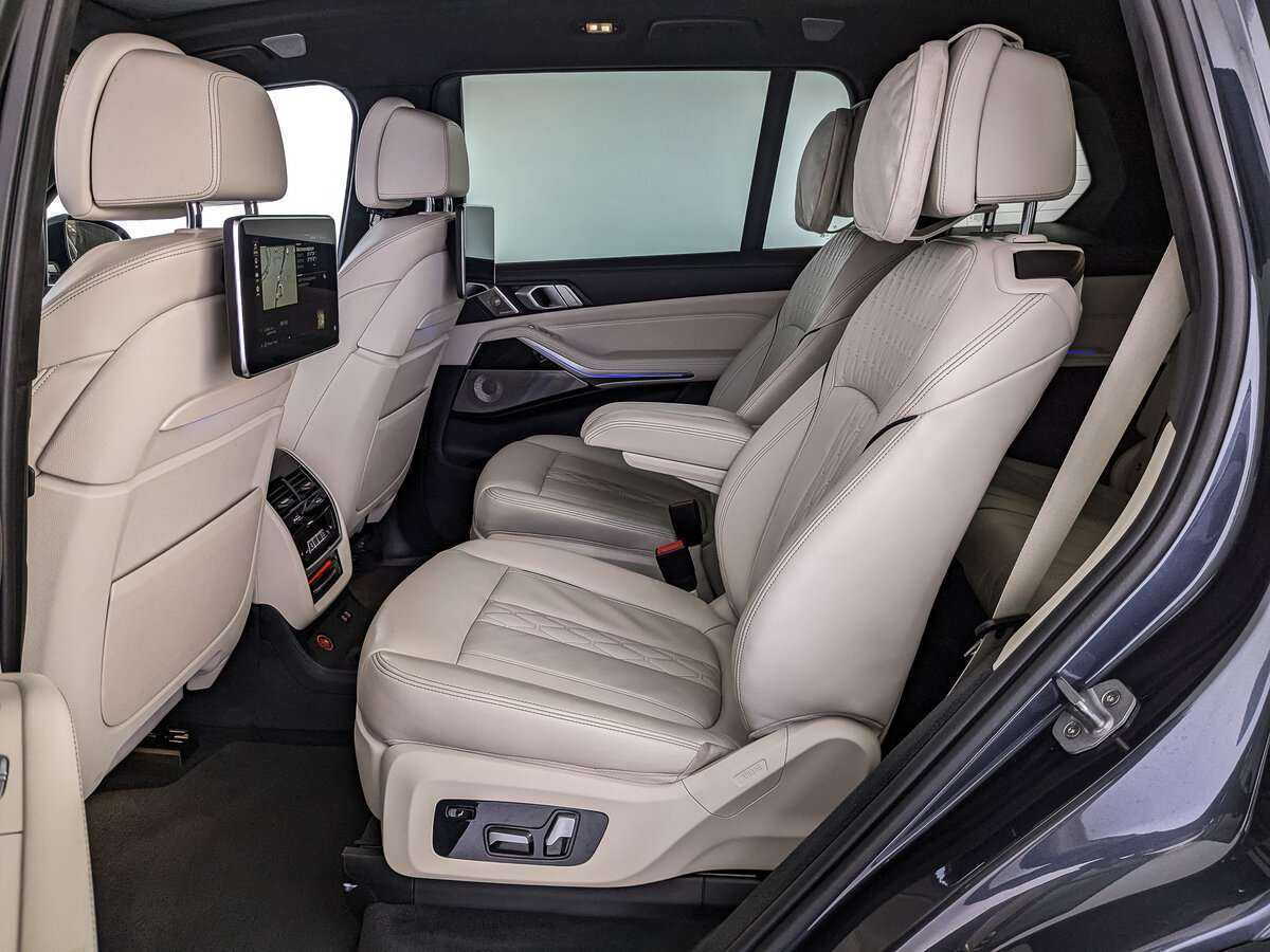 BMW X7 с пробегом — 2019 год. Фото: #11
