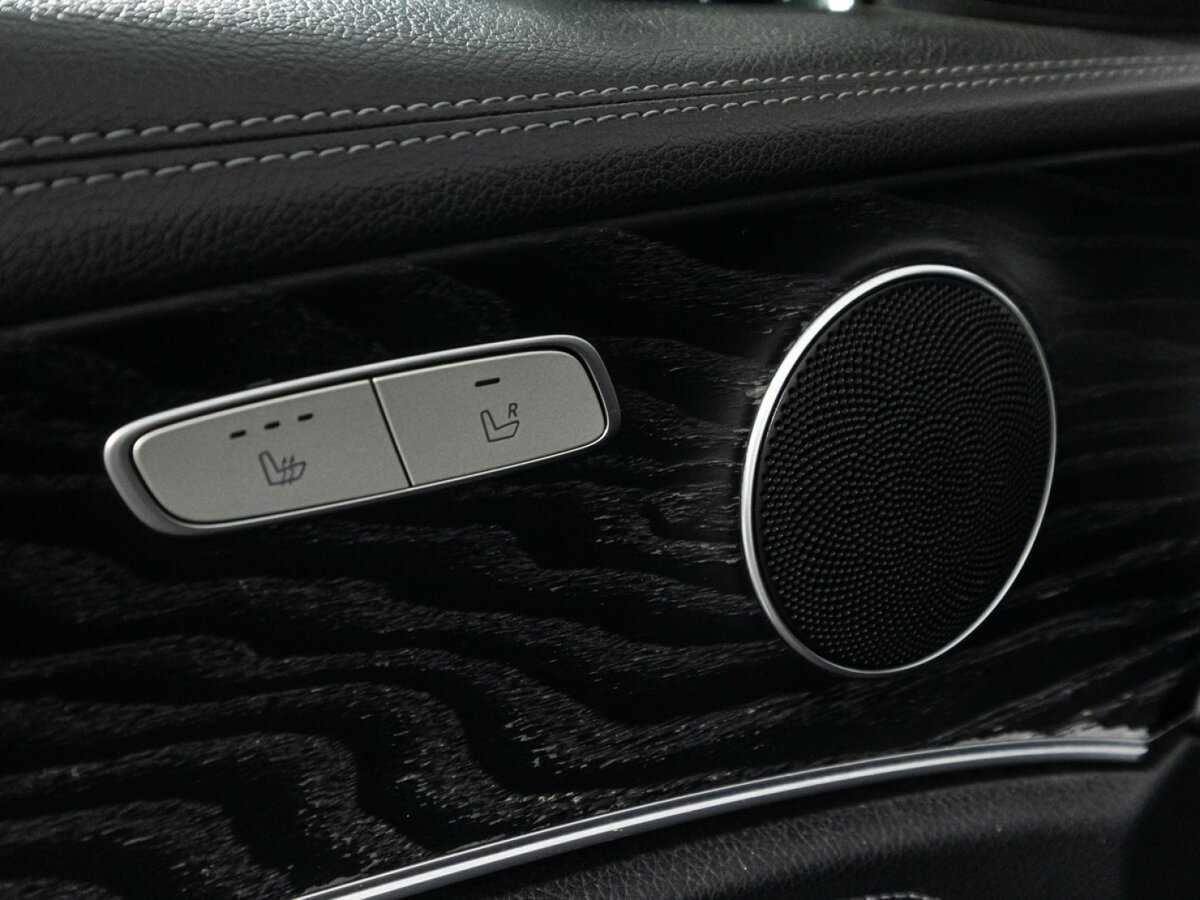 Mercedes-Benz E-Класс с пробегом — 2019 год. Фото: #17