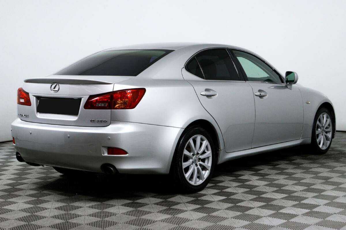 Lexus IS с пробегом — 2007 год. Фото: #4