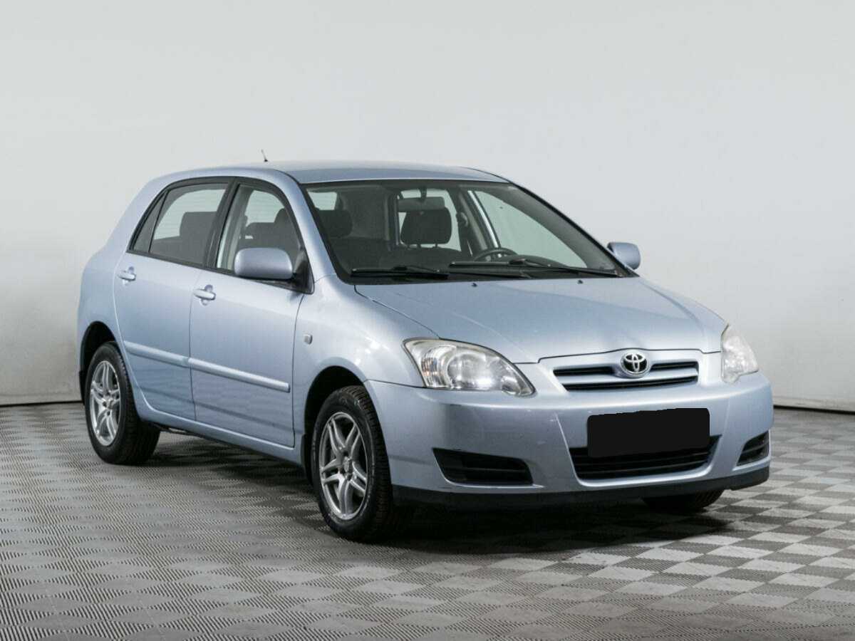 Toyota Corolla с пробегом — 2004 год. Фото: #2