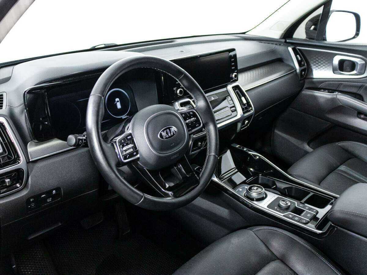 Kia Sorento с пробегом — 2020 год. Фото: #10
