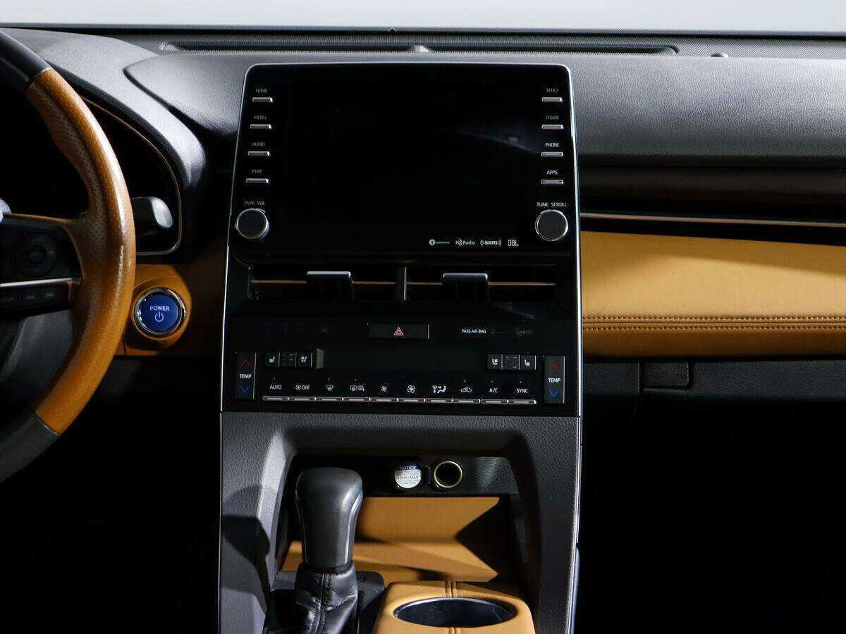 Toyota Avalon с пробегом — 2018 год. Фото: #12