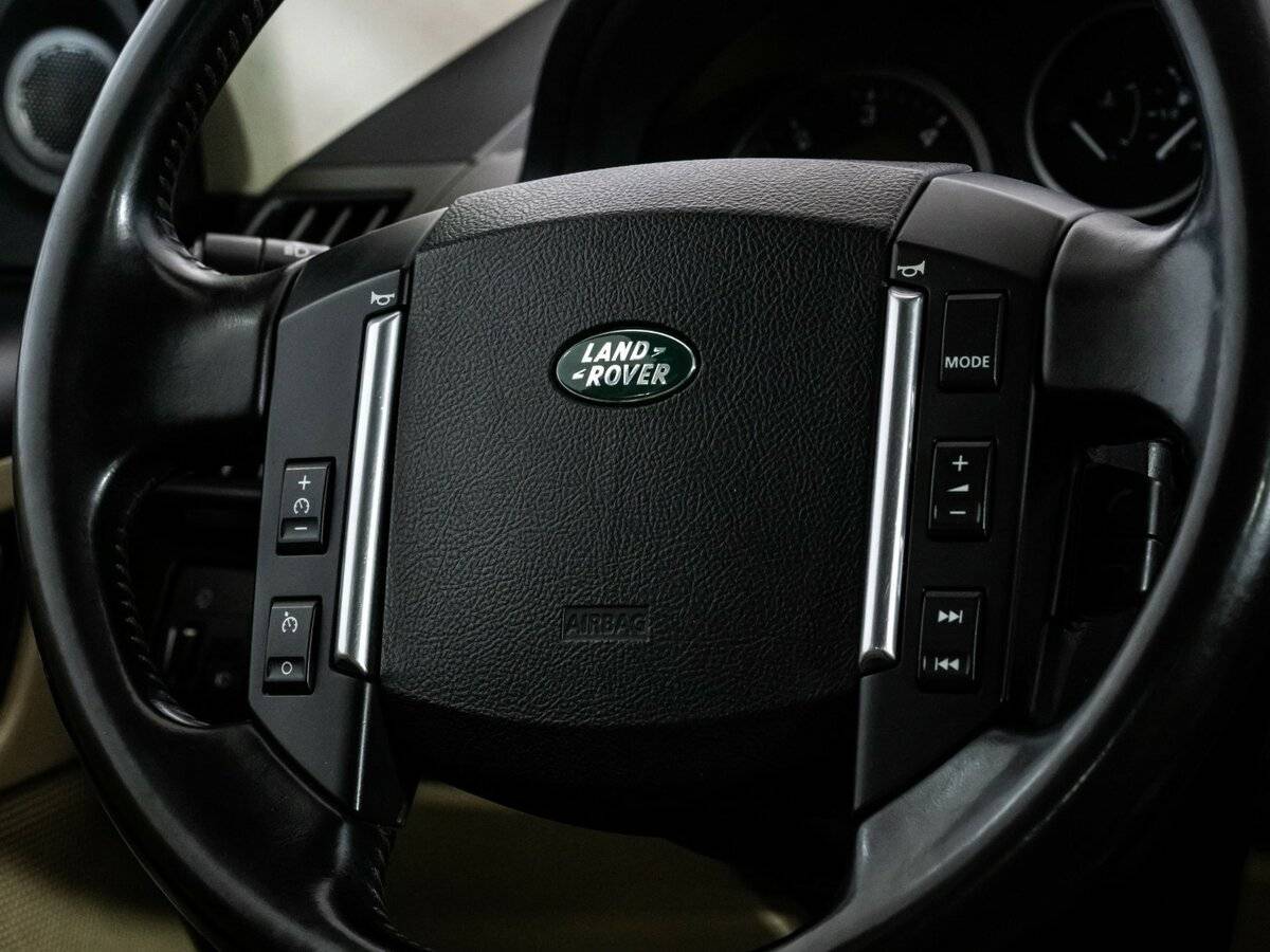 Land Rover Freelander с пробегом — 2010 год. Фото: #9
