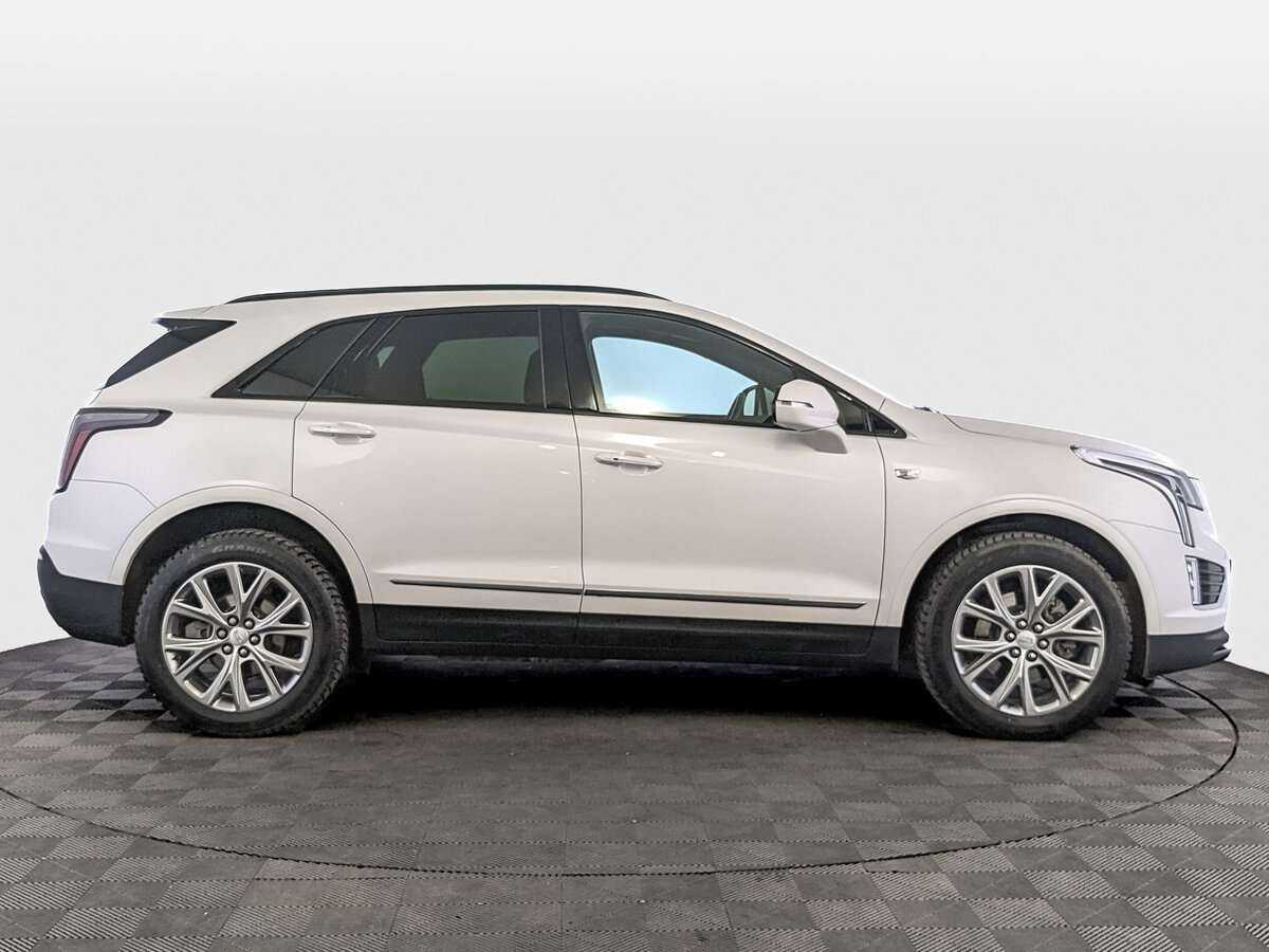 Cadillac XT5 с пробегом — 2021 год. Фото: #3