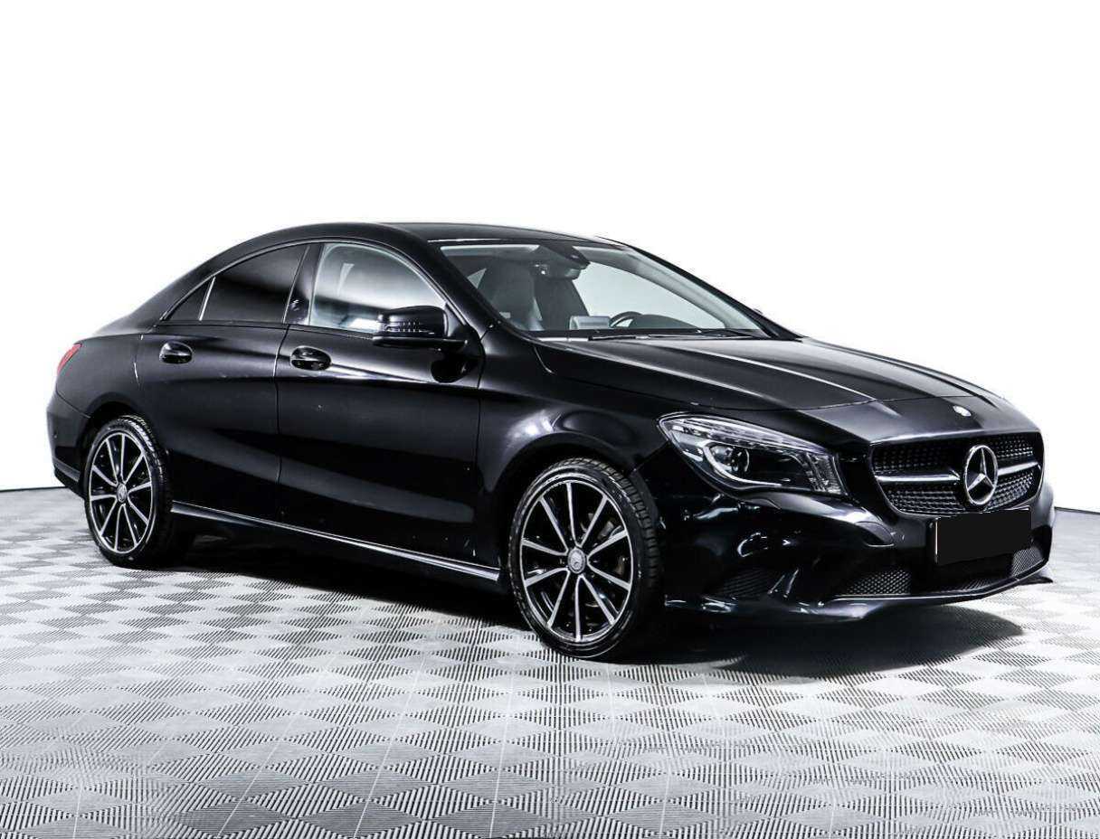 Mercedes-Benz CLA с пробегом — 2015 год. Фото: #2