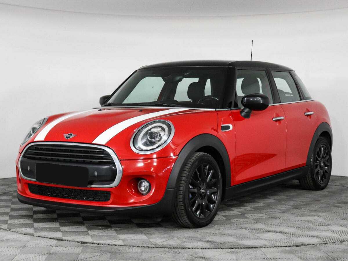 Mini Hatch с пробегом — 2019 год. Посмотреть фото