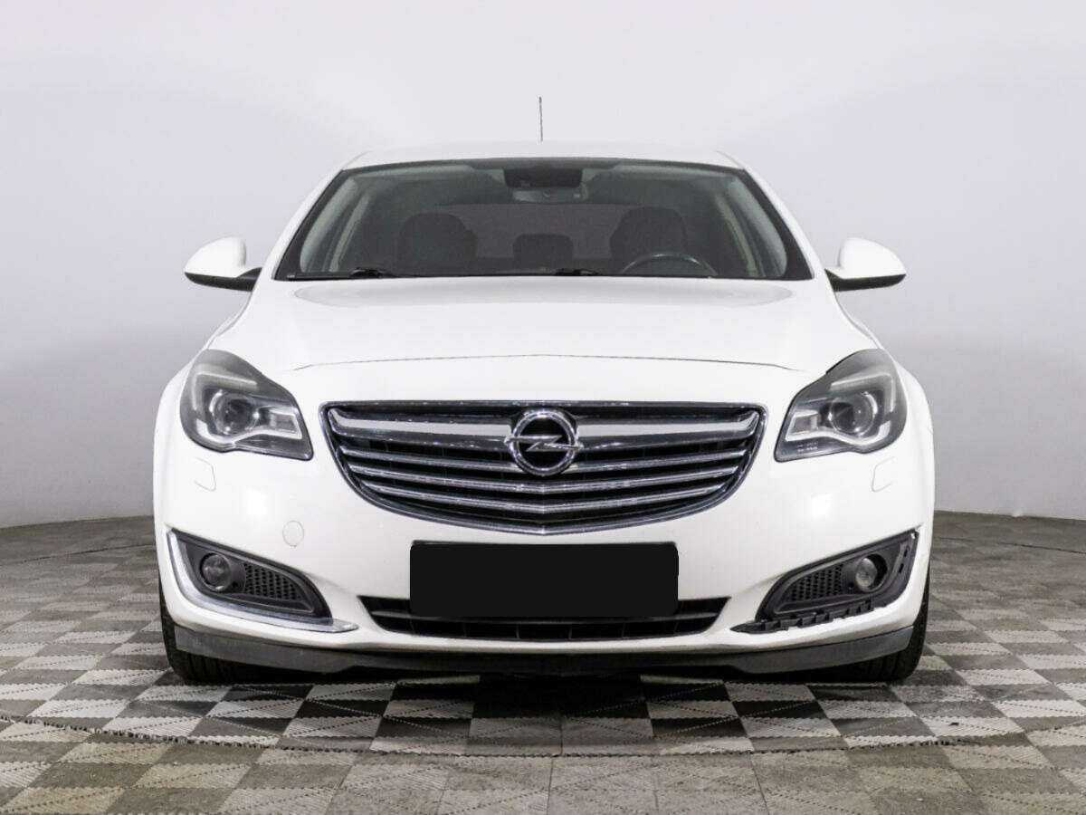 Opel Insignia с пробегом — 2014 год. Фото: #1