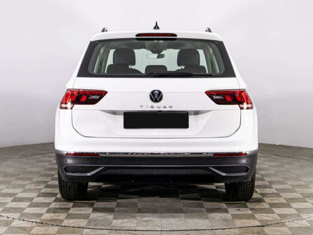 Volkswagen Tiguan с пробегом — 2021 год. Фото: #5