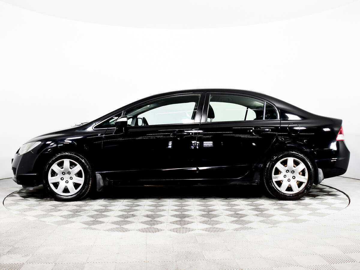 Honda Civic с пробегом — 2009 год. Фото: #7