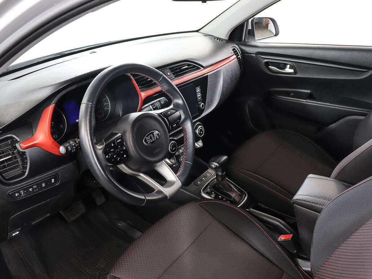 Kia Rio с пробегом — 2020 год. Фото: #12