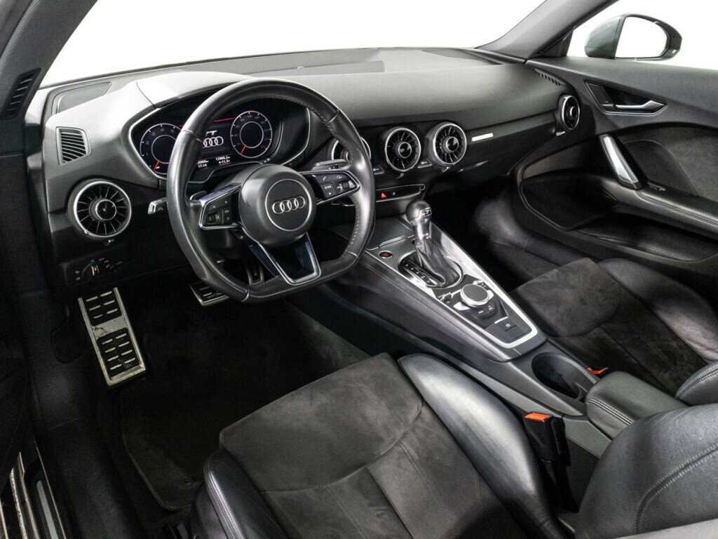 Audi TT с пробегом — 2014 год. Фото: #10