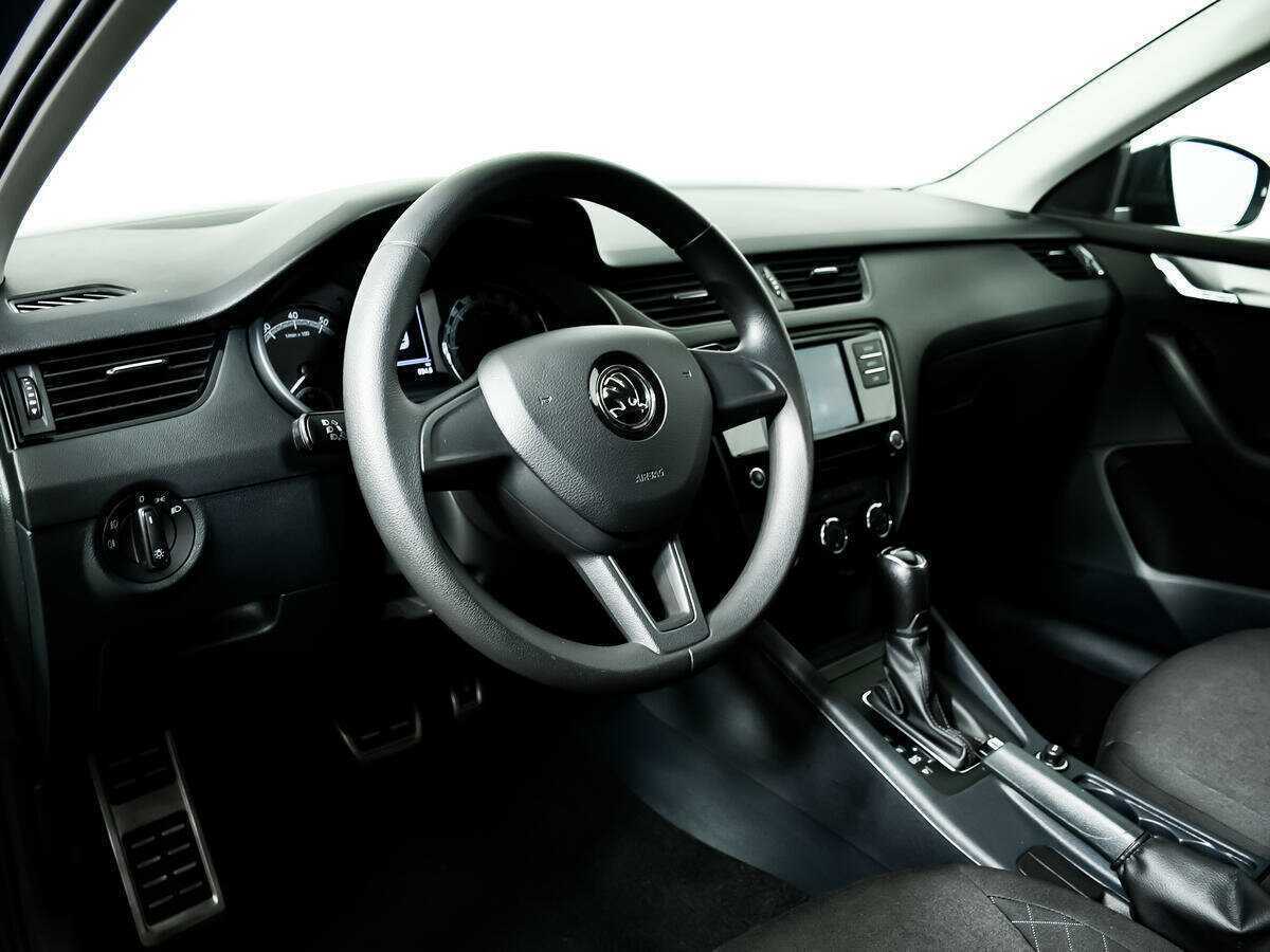 Skoda Octavia с пробегом — 2019 год. Фото: #12