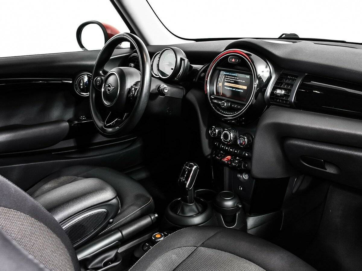 Mini Hatch с пробегом — 2019 год. Фото: #8