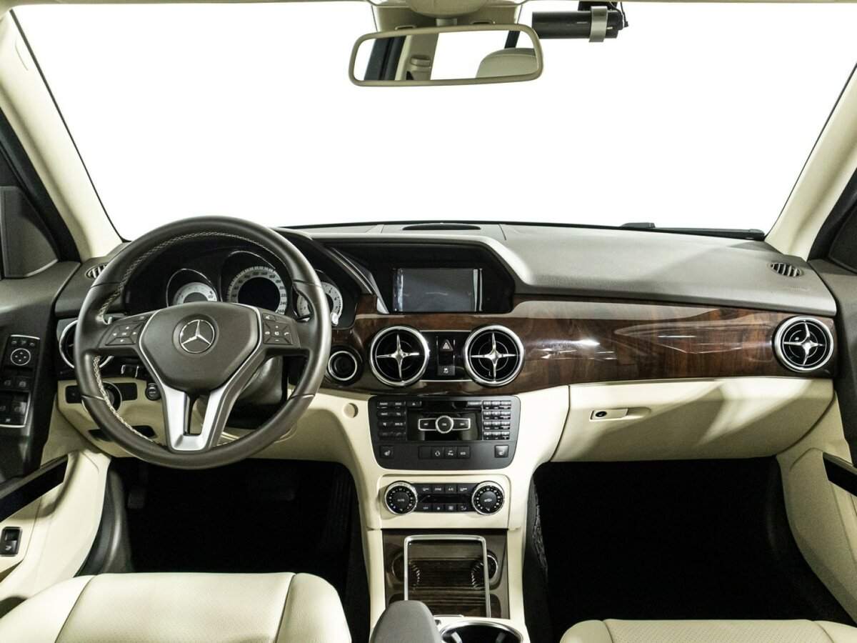 Mercedes-Benz GLK-Класс с пробегом — 2014 год. Фото: #12
