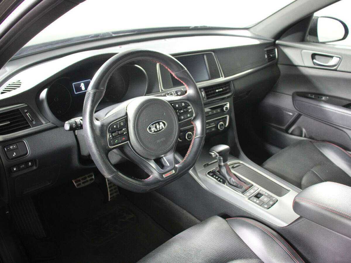Kia Optima с пробегом — 2016 год. Фото: #10
