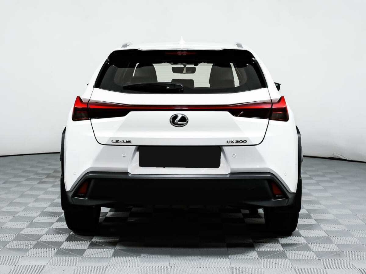Lexus UX с пробегом — 2021 год. Фото: #5